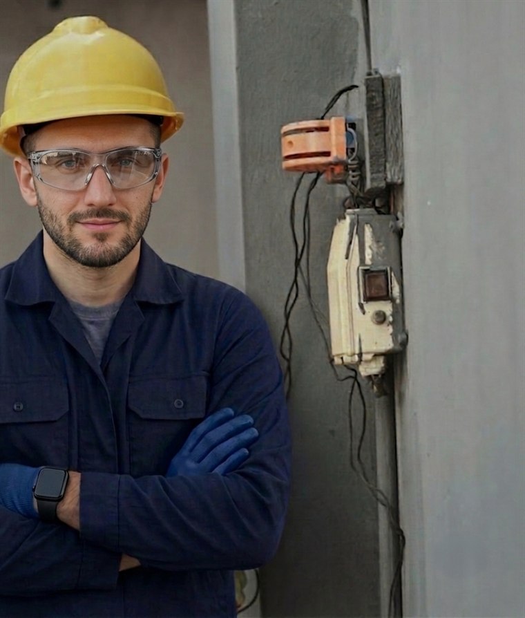 Powerline Group electrician at work